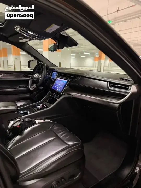 Jeep Grand Cherokee 2025 photo 3