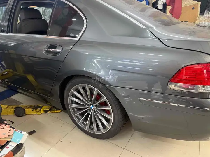 BMW 7 Series 2006 photo 4