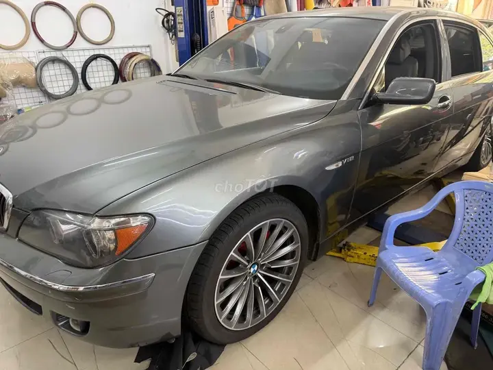 BMW 7 Series 2006 photo 3