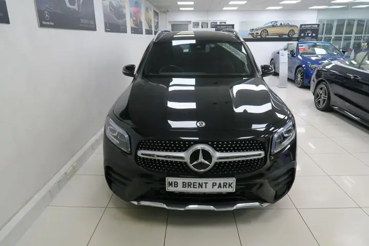 Mercedes-Benz Glb 2023 photo 2
