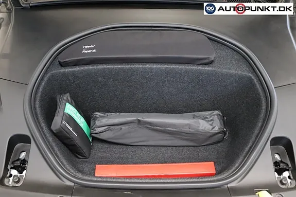 Polestar 2 2024 photo 3