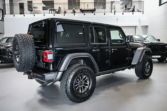Jeep Wrangler 2026 photo 3