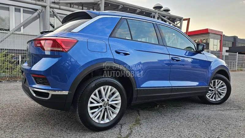 Volkswagen T-Roc 2021 photo 5