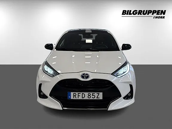 Toyota Yaris 2021 photo 2