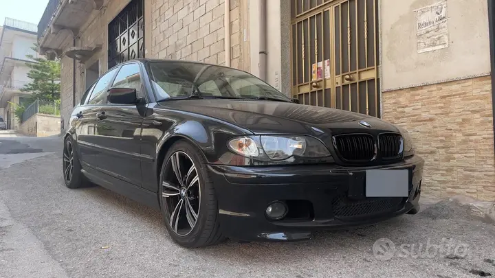 BMW E46 2004 photo 5