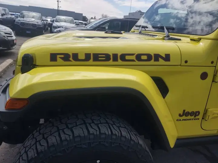 Jeep Gladiator 2023 photo 3