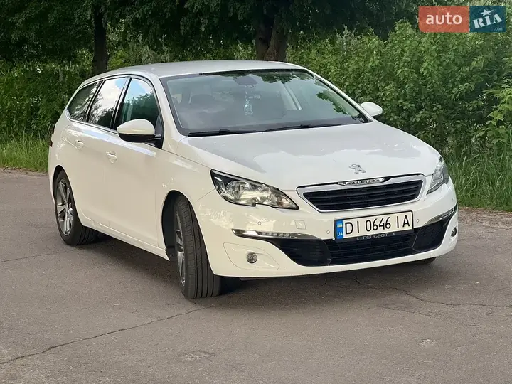 Peugeot 308 2015 photo 2