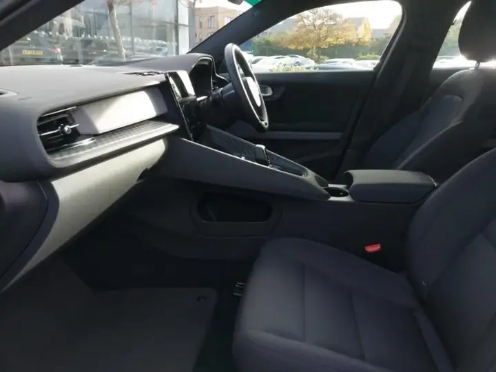 Polestar Polestar 2 2023 photo 5