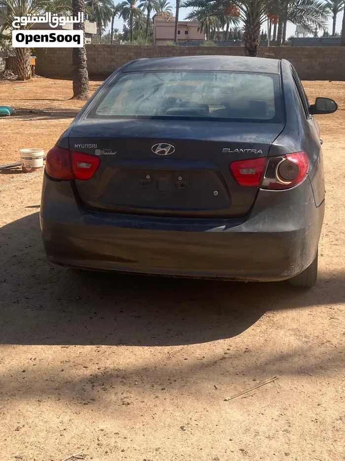 Hyundai Elantra 2009 photo 3