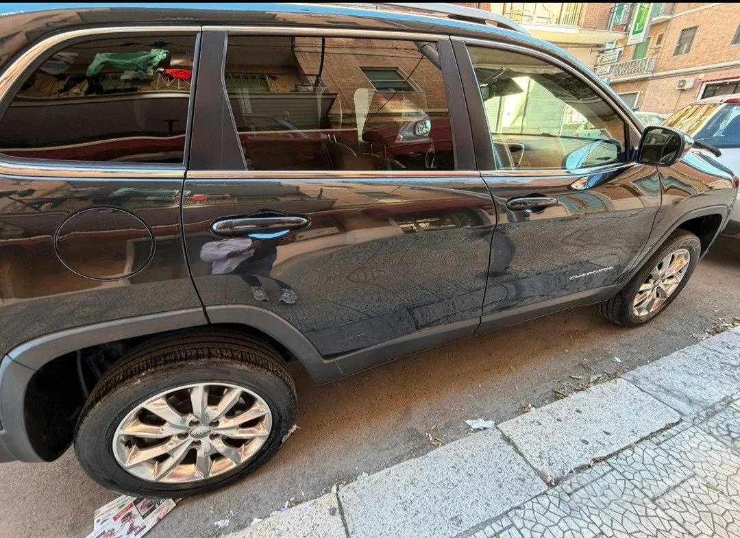 Jeep Cherokee 2015 photo 5