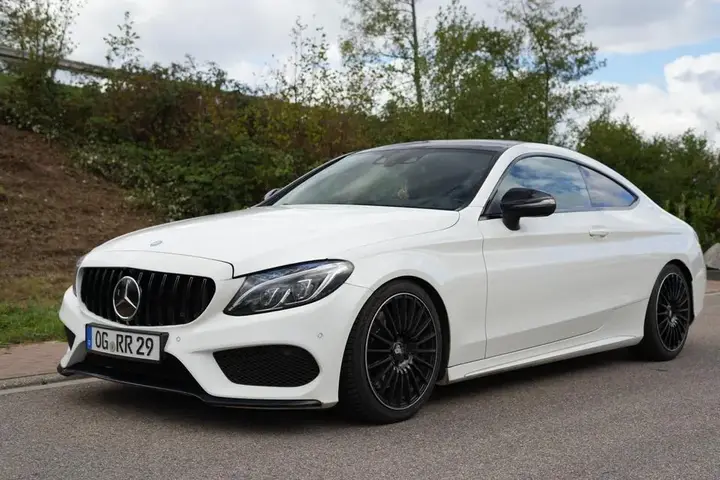 Mercedes-Benz C 300 Coupé