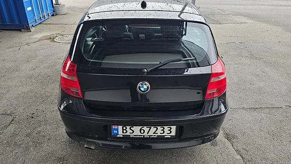 BMW 118D 2009 photo 4