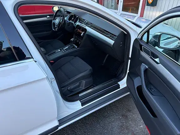 Volkswagen Passat Alltrack 2017 photo 5