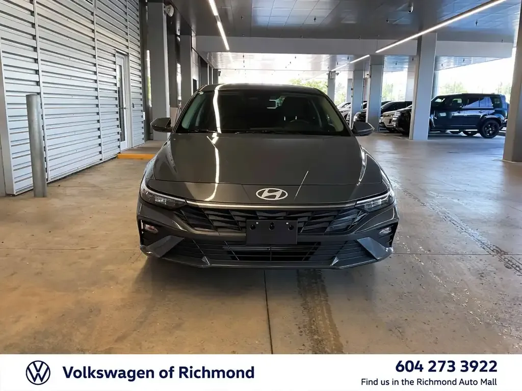Hyundai Elantra 2024 photo 2