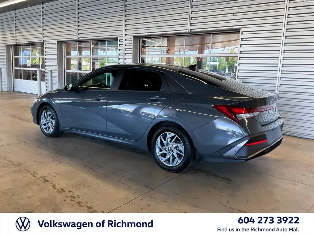 Hyundai Elantra 2024 photo 5