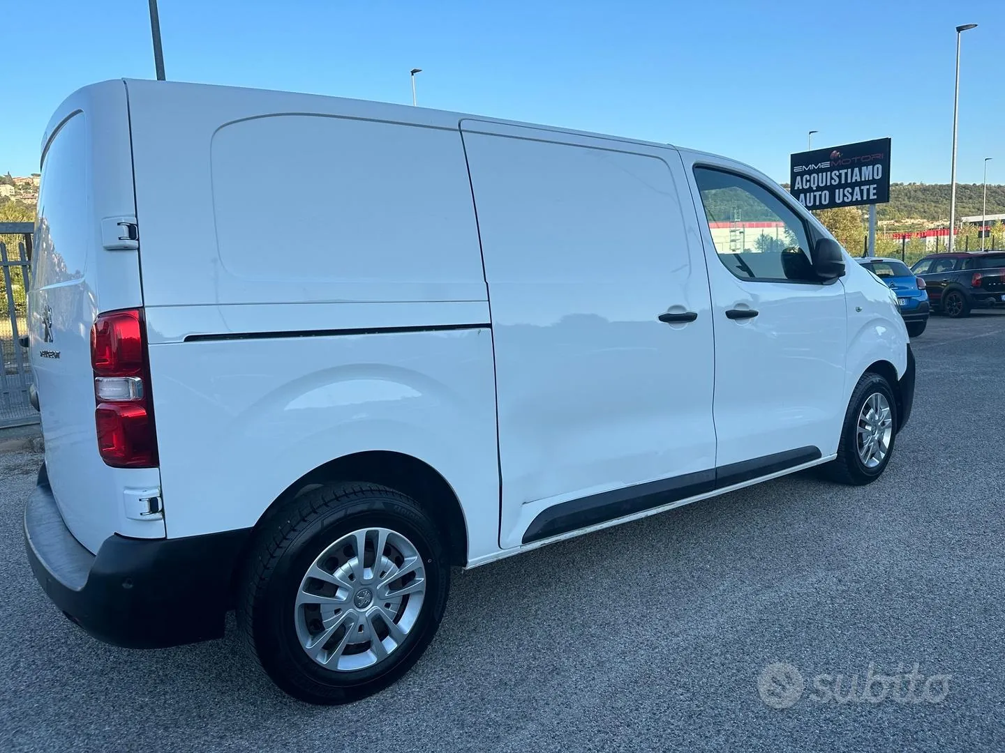 Peugeot Expert 2021 photo 2