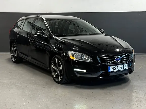 Volvo V60 2015 photo 2