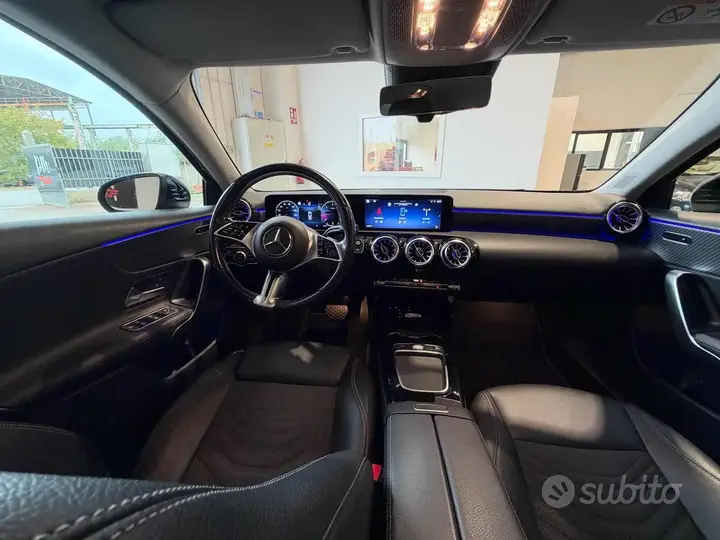 Mercedes-Benz A 180 2023 photo 4