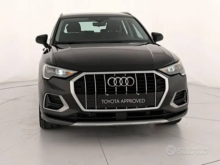 Audi Q3 2021 photo 5