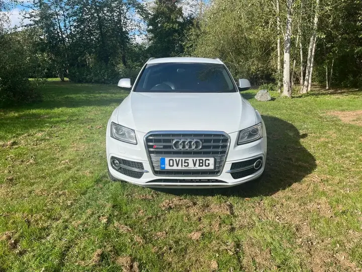 Audi Q5 2015 photo 2