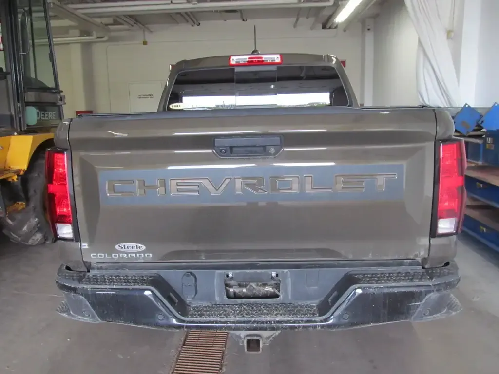 Chevrolet Colorado 2024 photo 3
