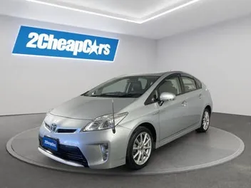 Toyota Prius 2015 photo 2