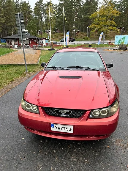 Ford Mustang 2002 photo 3