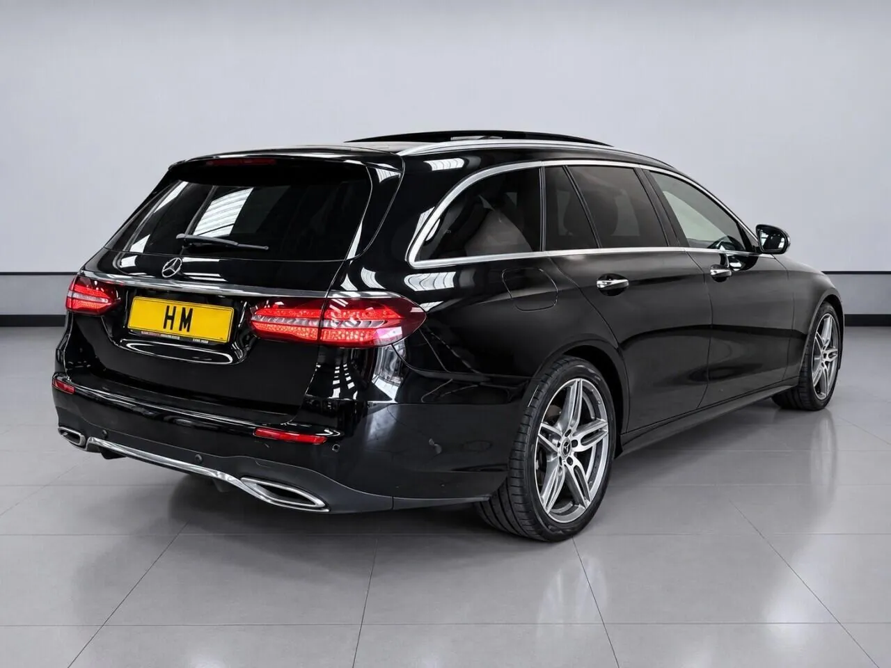 Mercedes-Benz E-Class 2017 photo 2