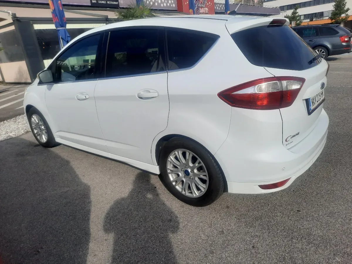 Ford C-Max 2012 photo 2