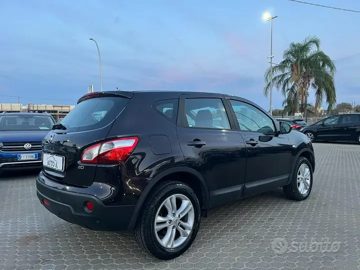 Nissan Qashqai 2010 photo 4