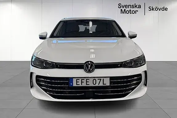 Volkswagen Passat 2024 photo 2