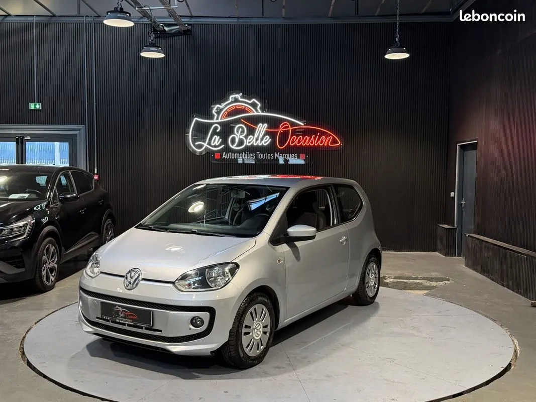 Volkswagen Up 2014 photo 3