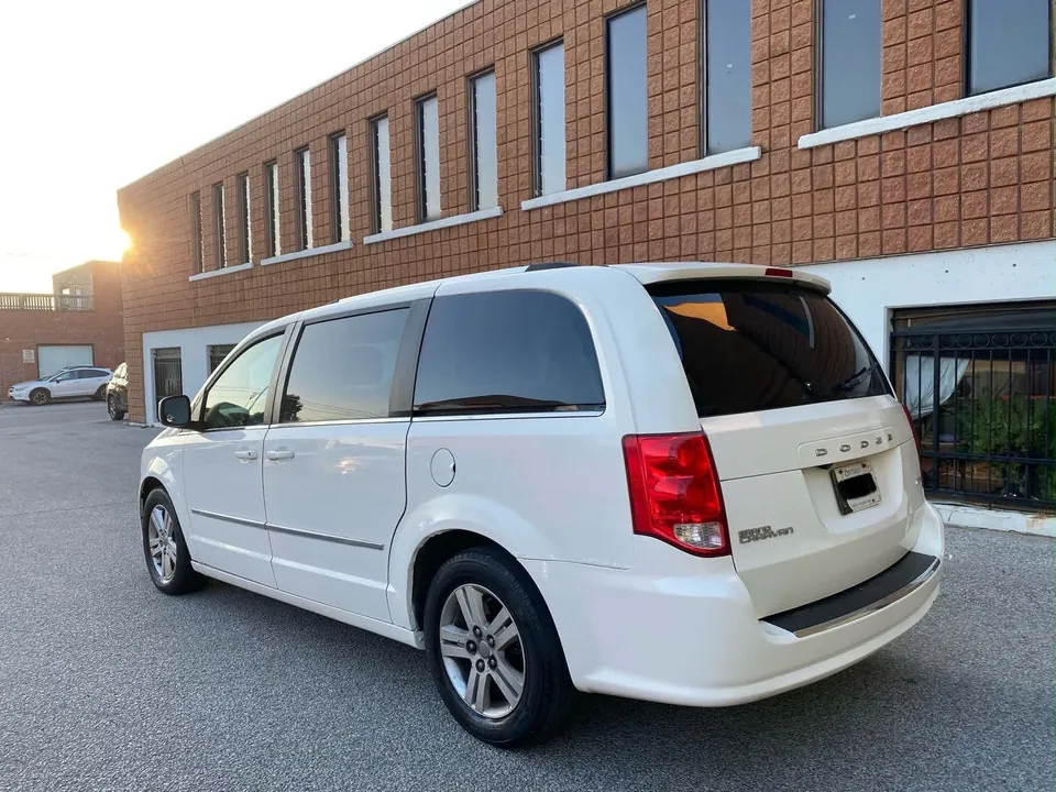 Dodge Caravan 2013 photo 5