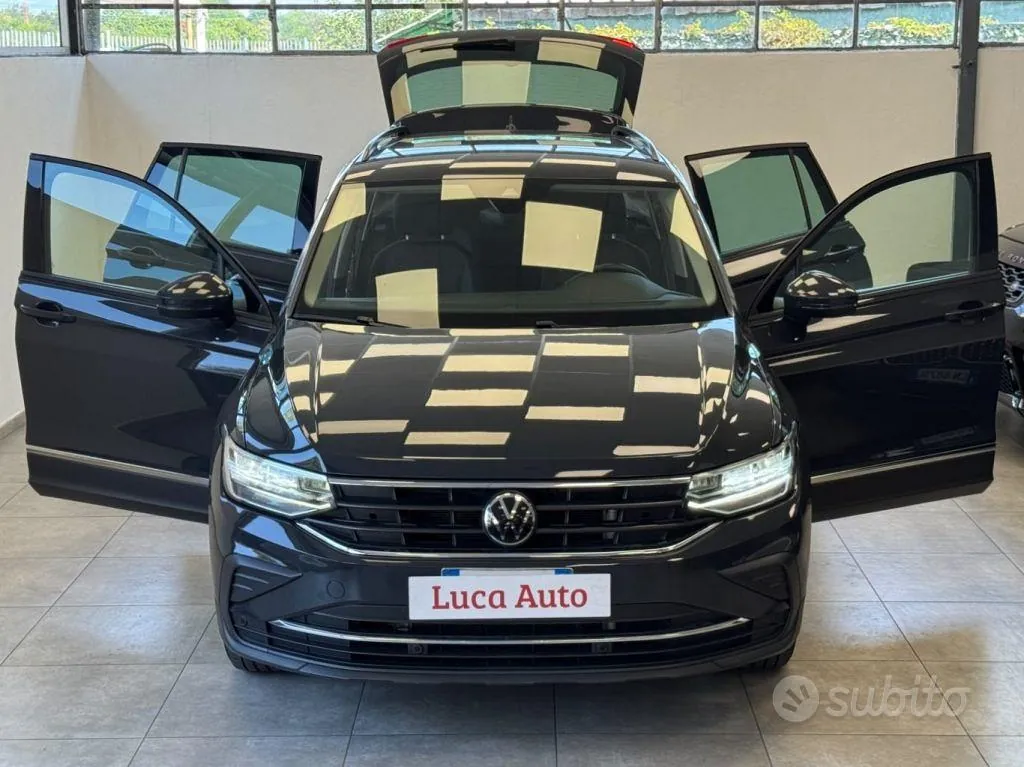 Volkswagen Tiguan 2023 photo 2