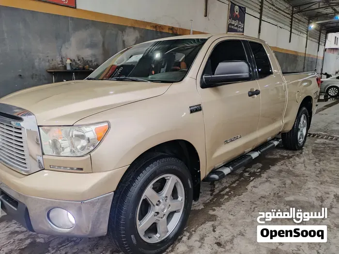 Toyota Tundra 2010 photo 3