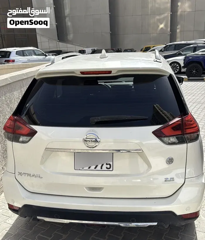 Nissan X-Trail 2019 photo 2