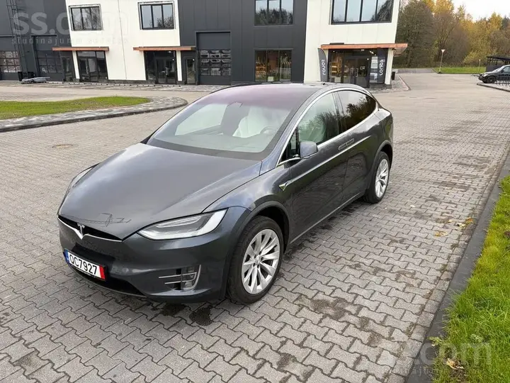 Tesla Model X