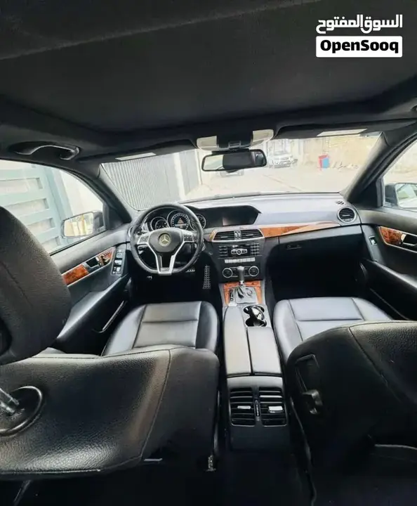 Mercedes-Benz C300 2012 photo 4