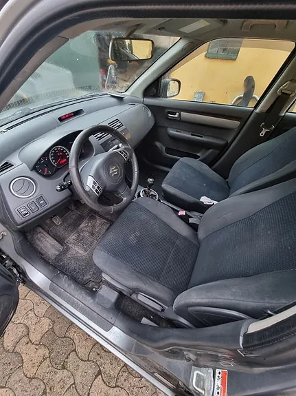 Suzuki Swift 2008 photo 3