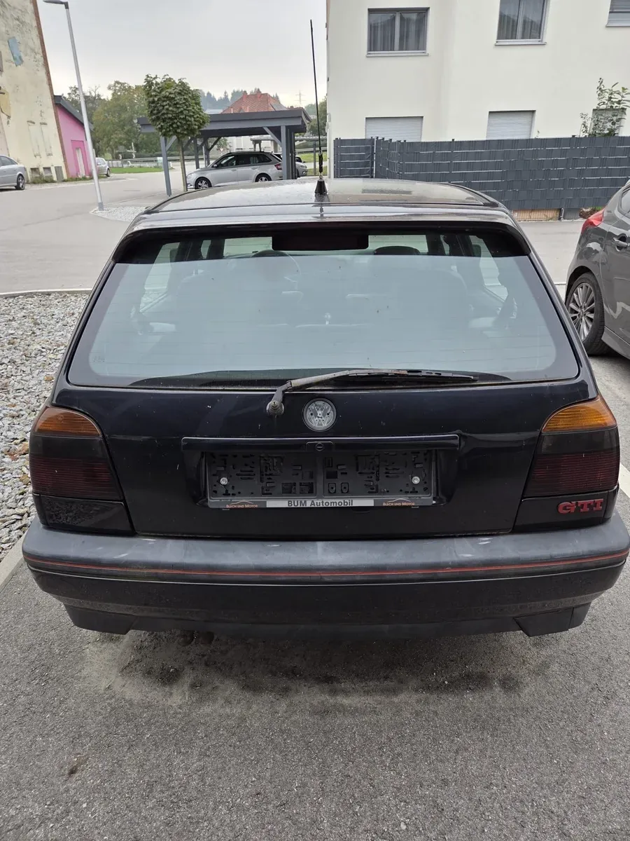 Volkswagen Golf 1996 photo 3
