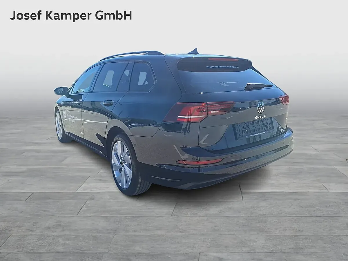 Volkswagen Golf 2026 photo 3