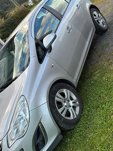 Opel Corsa 2011 photo 4