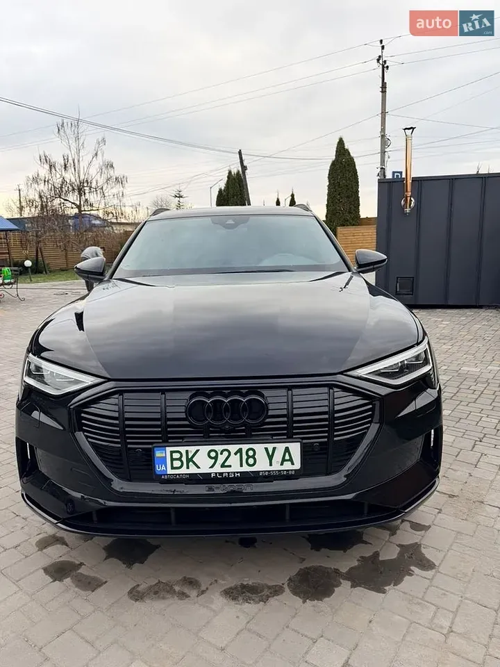 Audi E-Tron