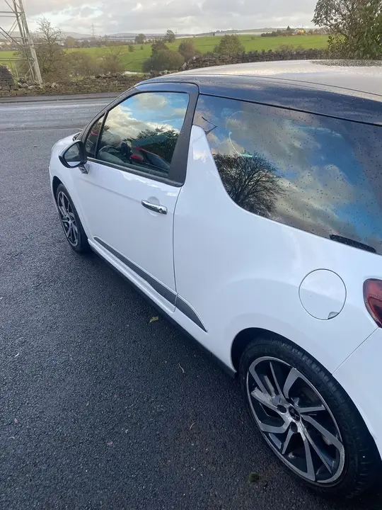 DS Automobiles Ds 3 2015 photo 4