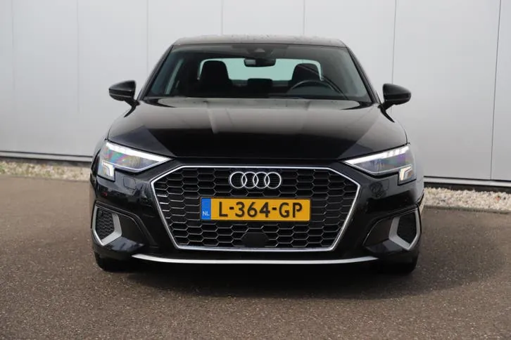 Audi A3 2021 photo 2