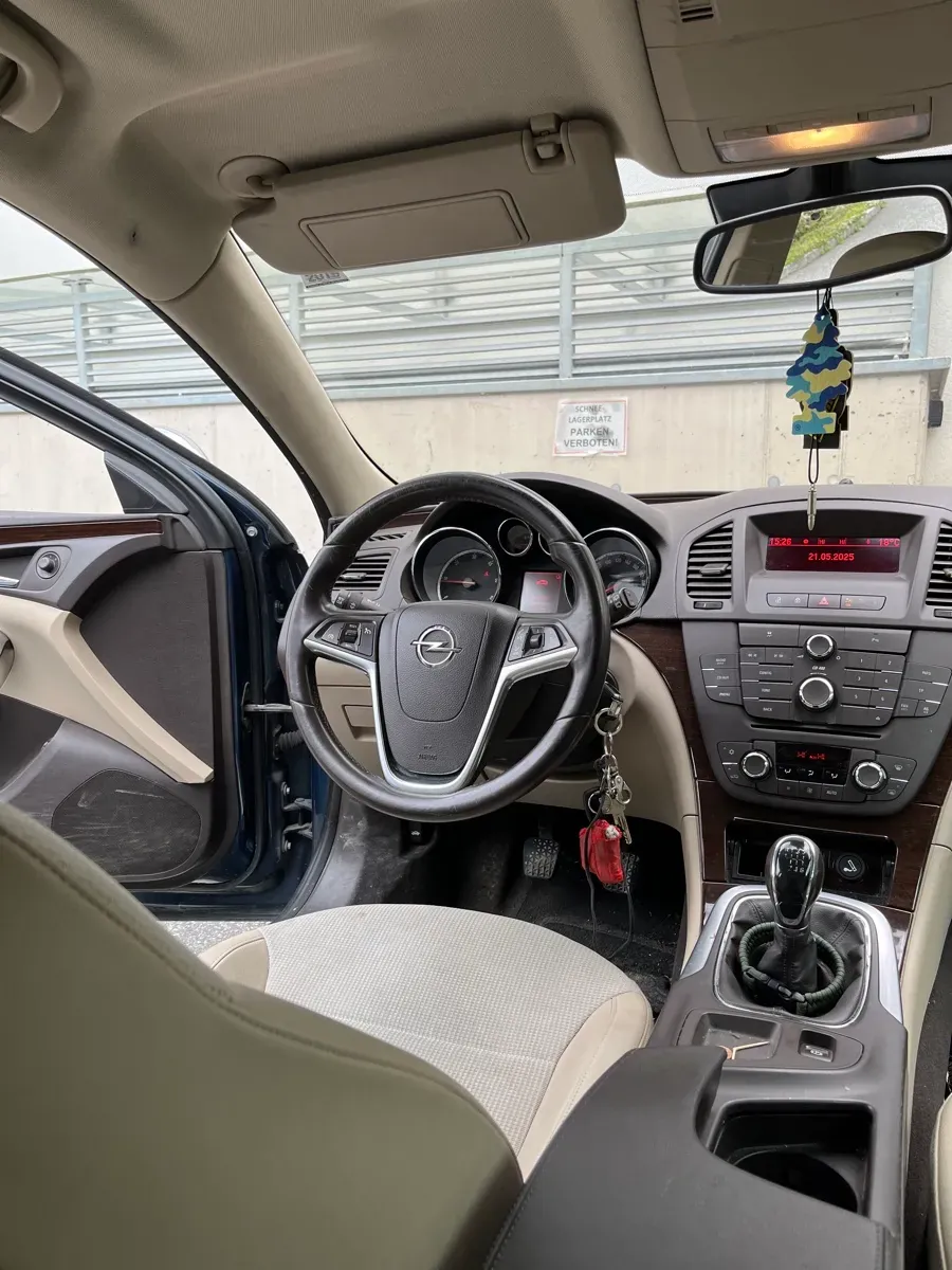 Opel Insignia 2013 photo 2
