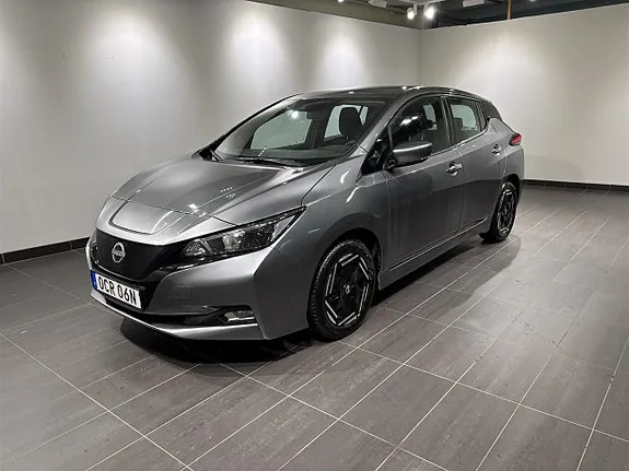 Nissan Leaf 2023 photo 2