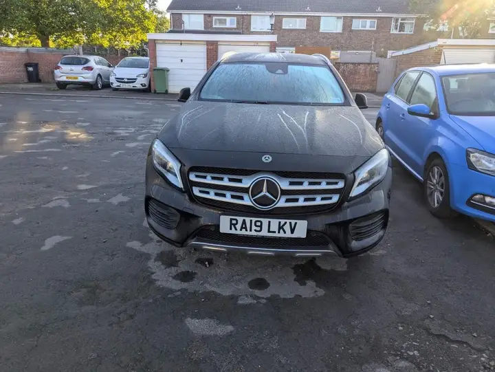 Mercedes-Benz Gla 2019 photo 3