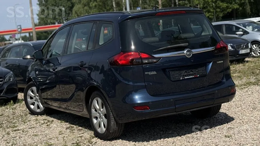 Opel Zafira 2012 photo 4