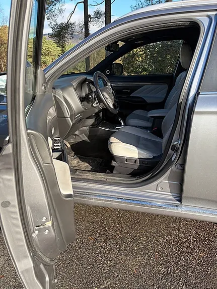Mitsubishi Outlander 2020 photo 4
